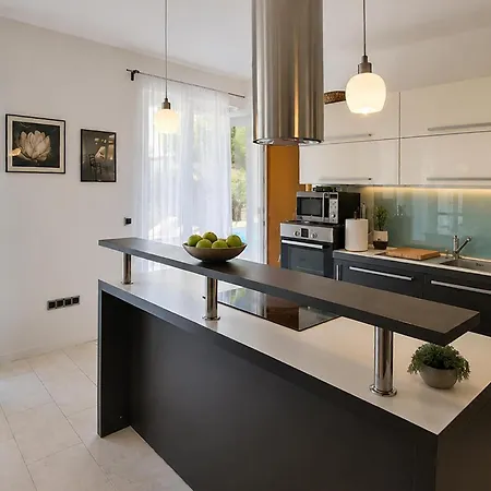 Preciosa Casa En *